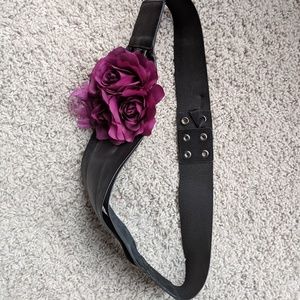 White House Black Market adjustable belt